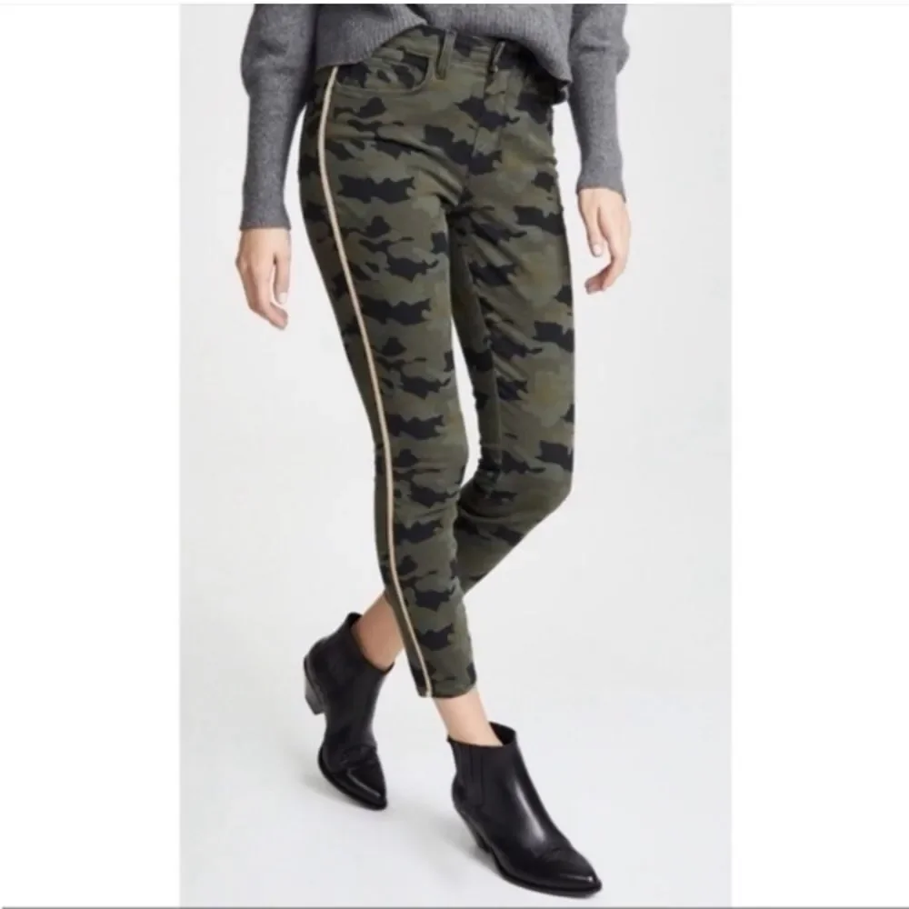 L’Agence Margot Camo Jeans size 25‎